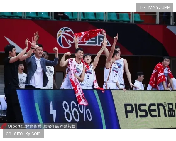 快速换防与三分浪潮 同曦队策略震撼CBA联盟 快速换防与三分浪潮 同曦队策略震撼CBA联盟